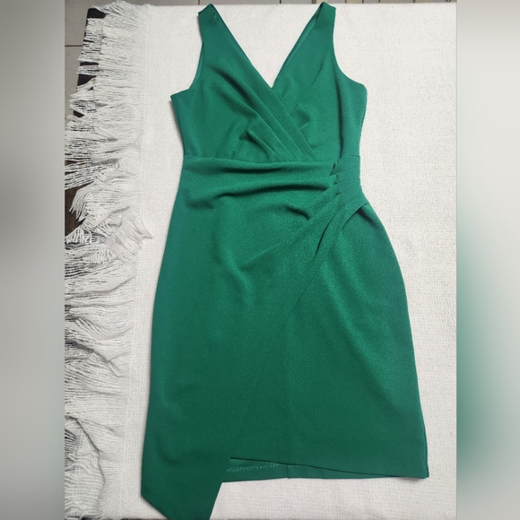 Guess Asymmetrical Green Dress Size 8 - Picture 1 of 14